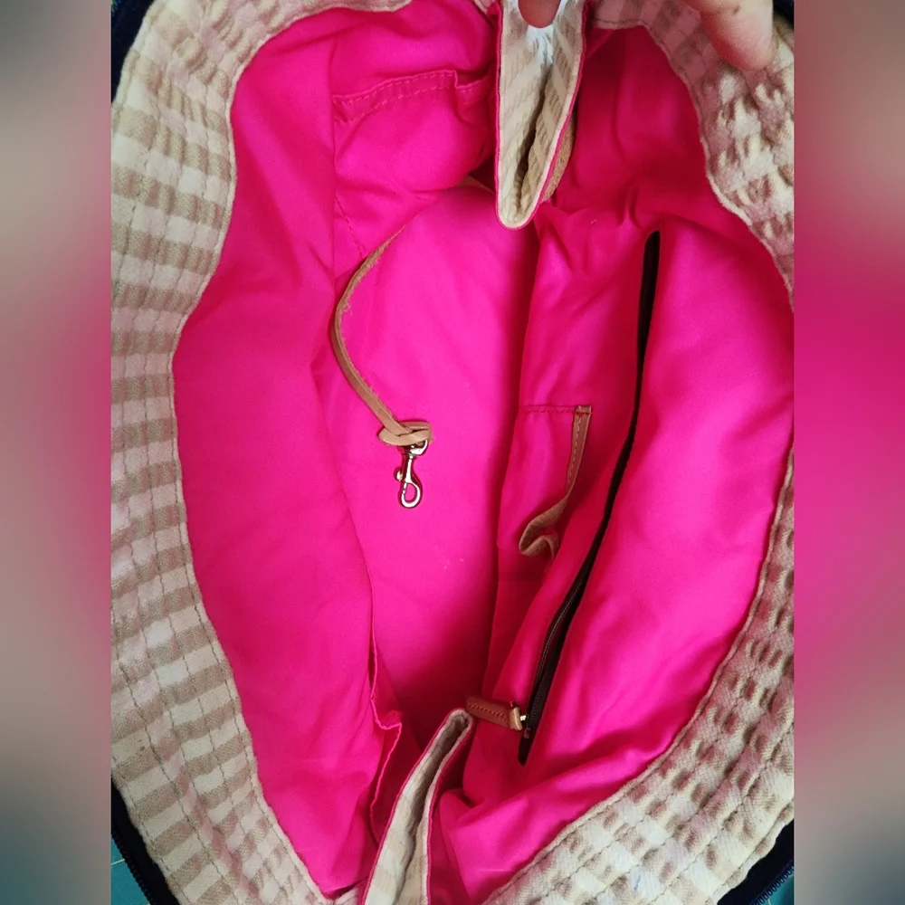 Dooney & Bourke Y2K Seersucker Satchel/Tote - Picture 3 of 16